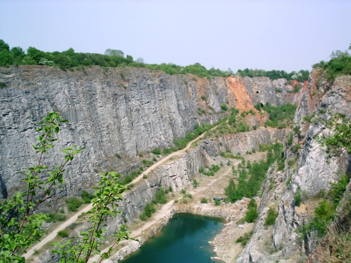 img00048.jpg