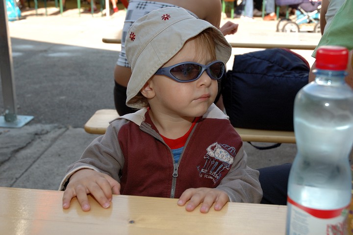 img00009.jpg