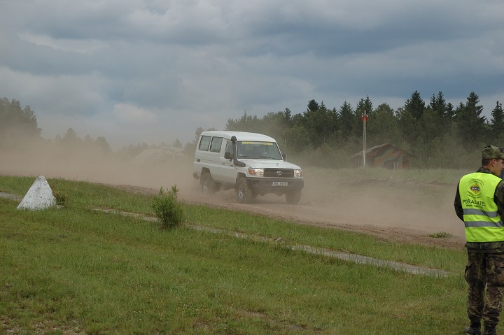 img00202.jpg