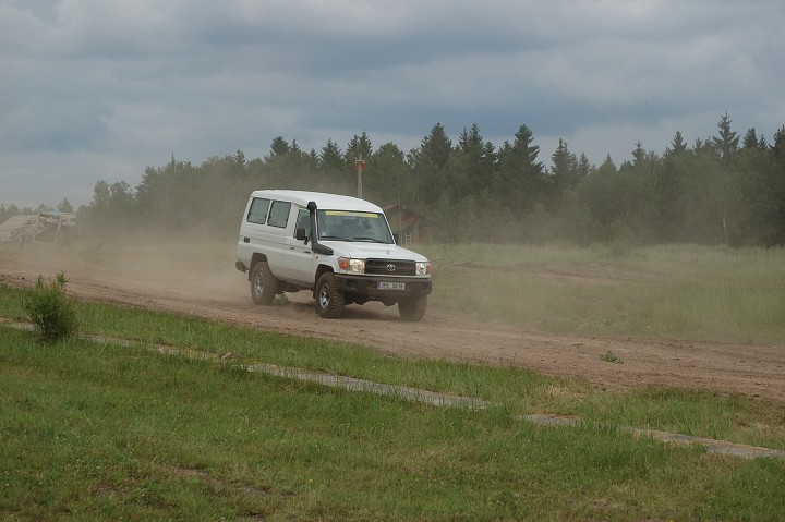 img00214.jpg