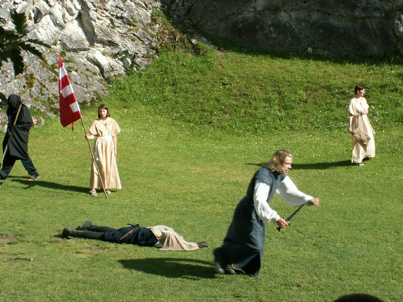 img00677.jpg