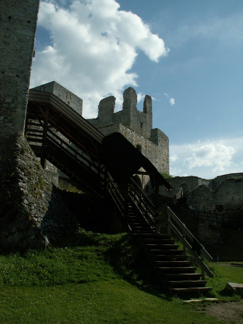 img00708.jpg